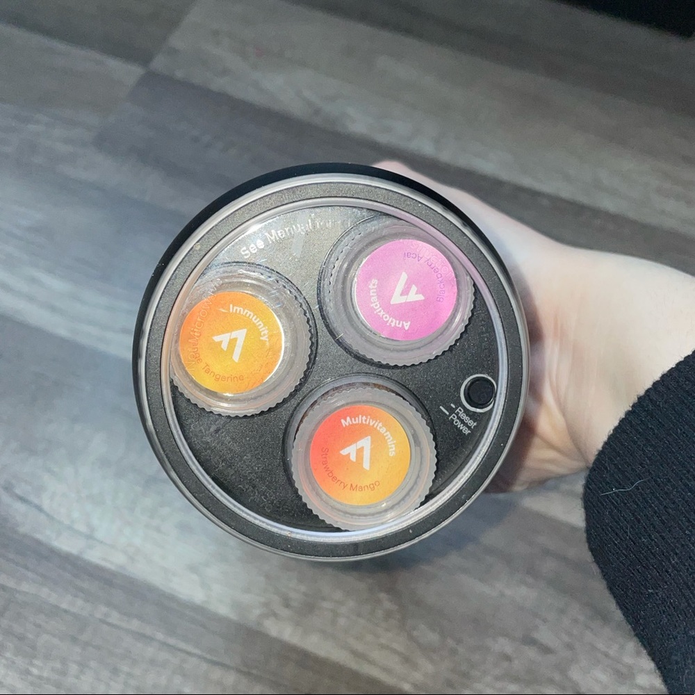 𝙻𝚒𝚏𝚎𝙵𝚞𝚎𝚕𝚜 𝚆𝚊𝚝𝚎𝚛 𝙱𝚘𝚝𝚝𝚕𝚎 - Picture 7 of 11